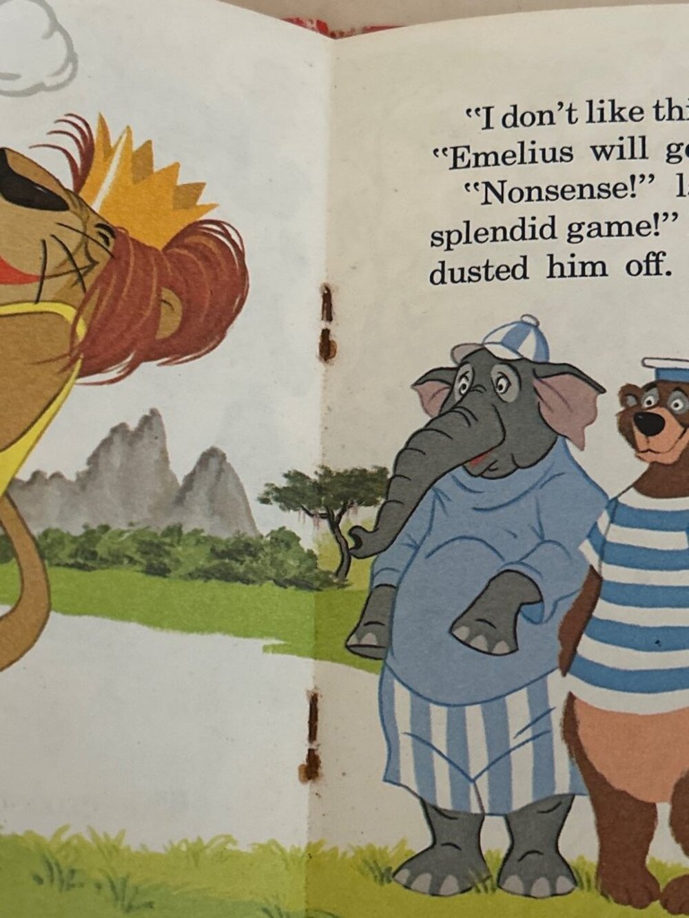 Bedknobs And Broomsticks A Visit To Naboombu 1971 Whitman Tell-A-Tale Hardcover - Picture 7 of 10